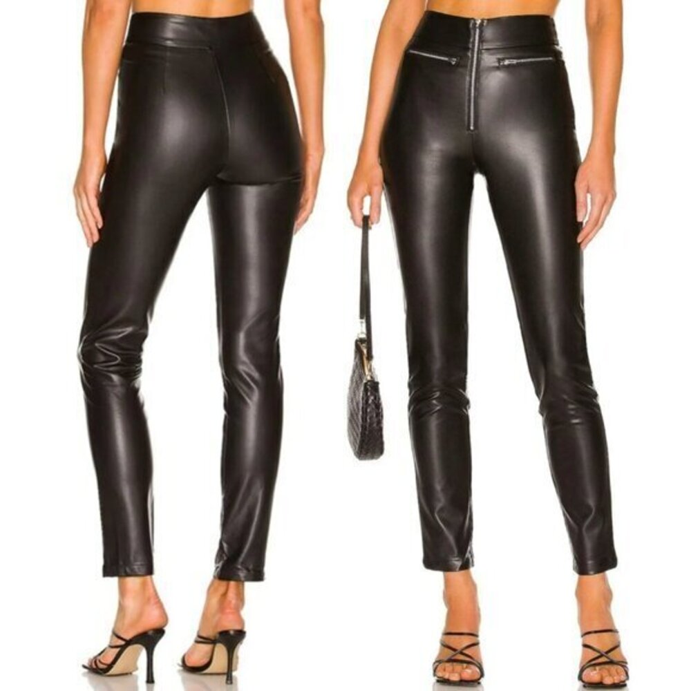 superdown Adonia Zipper Front Pant in Black